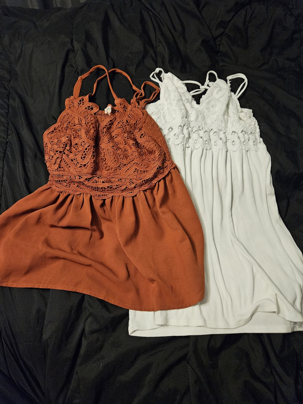 Boutique 9 Rust Orange and White Lace Tank Tops